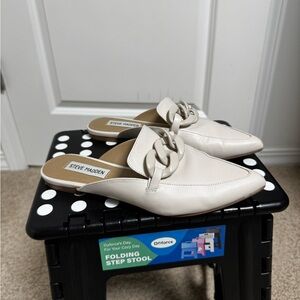 Steve Madden Finn Chain Pointed Toe Mules